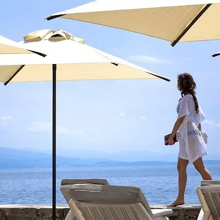 فندق Smart Selection Belvedere 2*